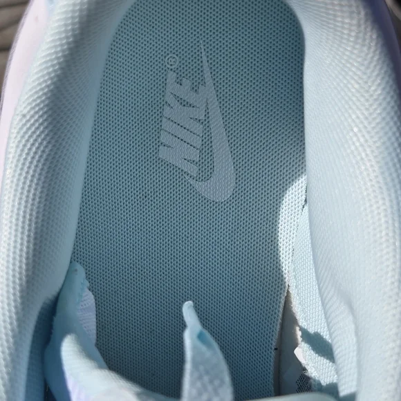 New Nike Dunk Low Shoes Glacier Blue White Retro DV0833-104 Mens Size 9.5 - Picture 3 of 10